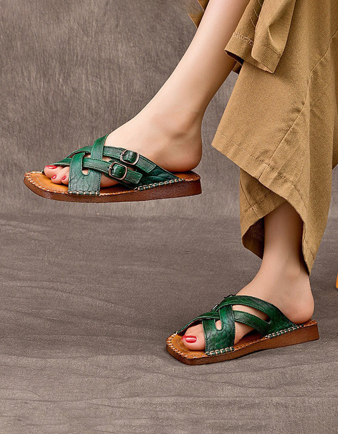 Mules en Cuir à Brides Croisées vert — portées (3)