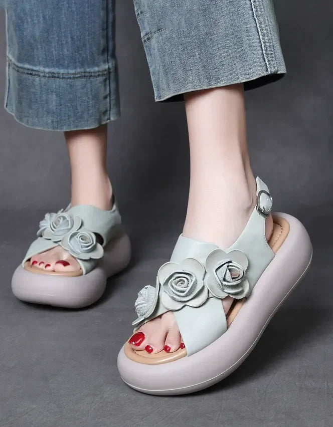 Sandales Plateforme en Cuir à Brides Croisées vert clair — portées (4)