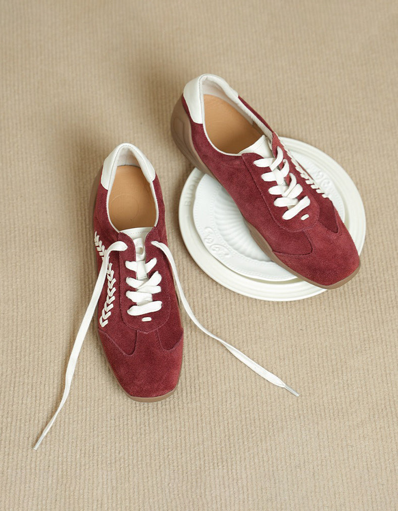 Baskets Décontractées à Lacets jaune — paire en studio (9)